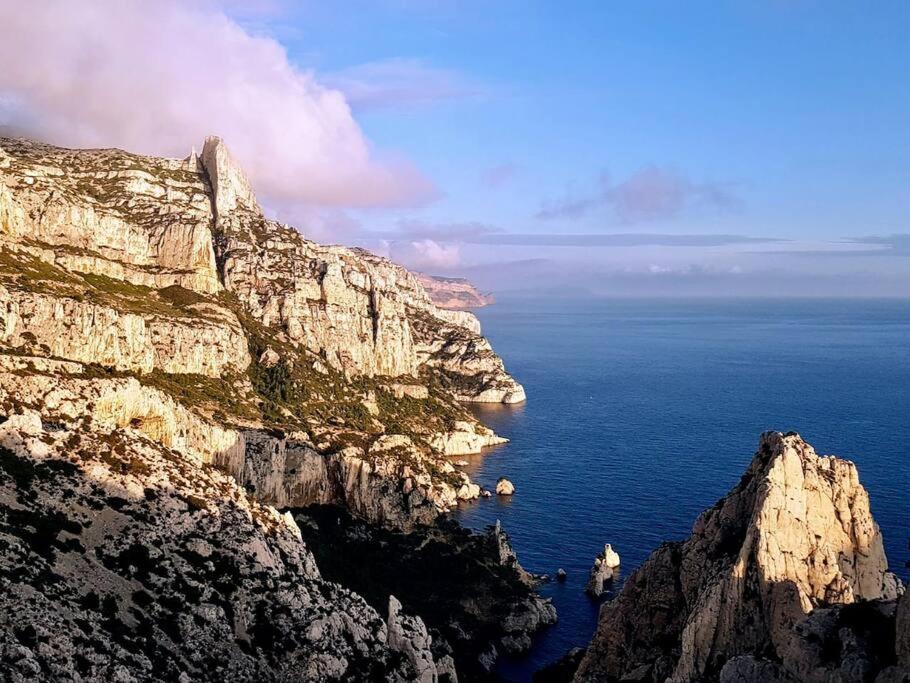 Studio Calanques Pres Du Vieux Port Marseille Exterior photo